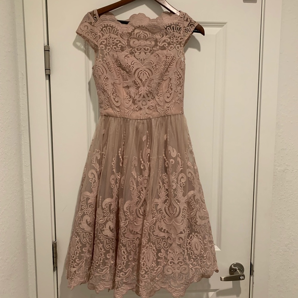 Chi chi London dress